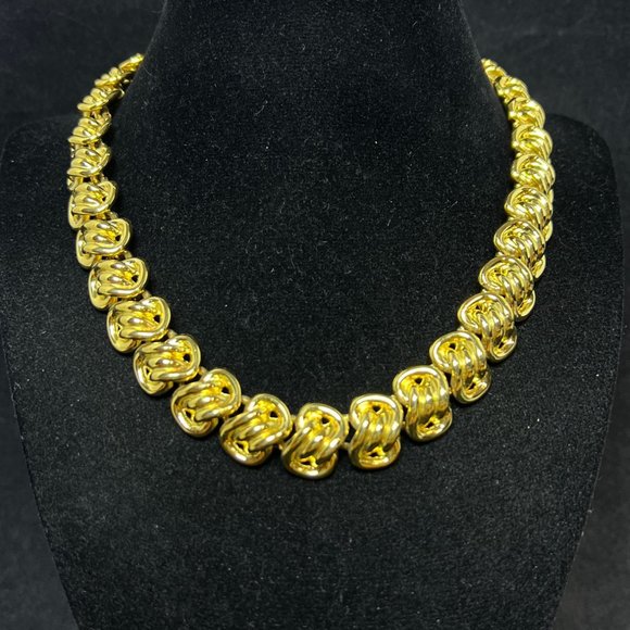 Anne Klein Jewelry - Vintage Anne Klein Chunky Knot Gold Tone Necklace 17" (4220)